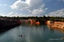 Grand Canyon каньйон в Чіанг Травні - місце для відпочинку в спекотний canyon