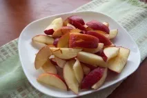 Гуляш з яблуком - покроковий рецепт з фото на яблуком