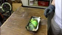 Виготовлення ручки із використаних пластикових пляшок пластикових
