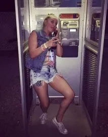 Як австралійські школярі святкують закінчення школи школярі