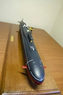 човен