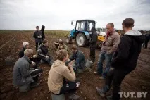 Як ми їздили на картоплю, Back in the USSR їздили