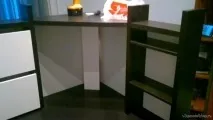Як зробити комп’ютерний стіл стіл