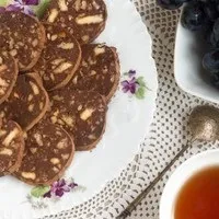 Ковбаска з печива зі згущеним молоком згущеним