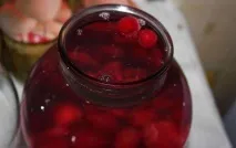 Компот із журавлини замороженої, рецепт, зварити, з яблук, приготувати, на зиму, напої, журавлини
