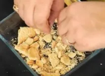 Ковбаска з печива зі згущеним молоком ковбаска