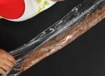 Ковбаска з печива зі згущеним молоком ковбаска