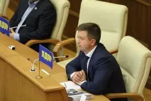 Хто спонсорує кандидатів у губернатори Свердловської області свердловської