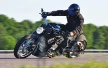 Московська лабораторія Ohlins для Harley-Davidson московська