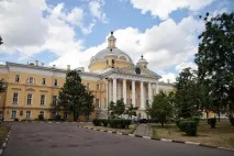 На охороні народної лікарні народної