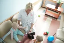 Вони всічас одні в ліжечках» вони