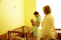 Вони всічас одні в ліжечках» всічас