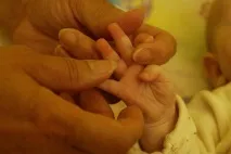 Вони всічас одні в ліжечках» всічас
