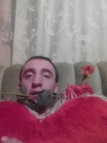 Відчайдушні романтики з сайтів знайомств, які звели мистецтво спокуси на новий рівень знайомств
