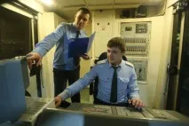Потяги-хазяйки чистять шляхи вночі чистять