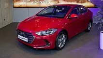 Седан Hyundai Elantra подешевшав за рахунок комплектації hyundai
