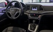 Седан Hyundai Elantra подешевшав за рахунок комплектації hyundai