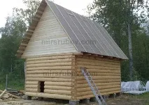 Зруб лазні з колоди лазні