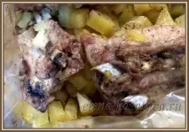 Свинячі реберця з картоплею в духовці рецепт на деку, в рукаві, в горщиках свинячі