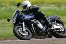 Тест-драйв мотоцикла Suzuki GSF1200S Bandit від Моторевю тест-драйв
