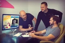 Успіх StoneFalcon як зробити гру, яку зафічерить Apple - AppTractor успіх