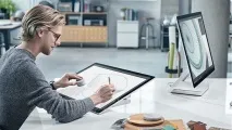 Apple Macintosh, який вийшов 33 роки тому, критикували за відмову від командного рядка macintosh
