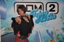 Вікторія Бернікова фото з вк та інстаграма, особисте життя та пластика, чоловік та Дім 2 фото