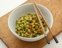Смачний салат з квасолею та корейською морквою, рецепт квасолею