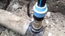Врізання під тиском у водопроводи обладнання, правила, проведення робіт врізання