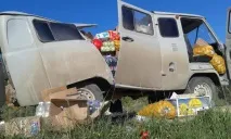 У Якутії - КамАЗ - розкроїв позашляховик, як консервну банку якутії