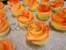 Яблучні трояндочки - Покроковий рецепт з фото, Десерти рецепт