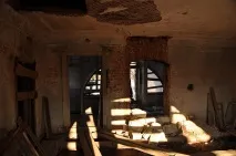 покинута