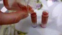 Захисний бальзам для губ з легким преламутровим мерехтінням, FORMULA МИЛА захисний