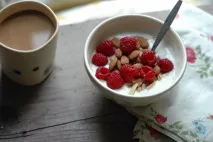 мене