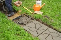Бетонні тротуарні плити характеристики та встановлення бетонні