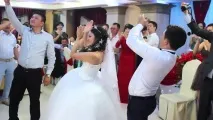 Чим довший лімузин – тим міцніший шлюб найнеймовірніші прикмети на сучасних казахських тоях - The довший