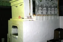 Деревна зола в акваріумі зола