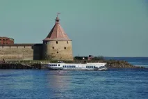 Екскурсія до фортеці Горіх (Шліссельбург) на Метеорі фортеці