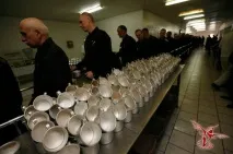 ФСВП попередила про скорочення витрат на харчування ув’язнених - Вісник До скорочення