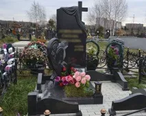 Форми пам’ятників із граніту - від руб ятник