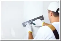 Як наносити шпаклівку Дізнайтесь про те, як працюють професіонали працюють