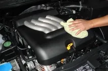 Як доглядати за двигуном автомобіля вона