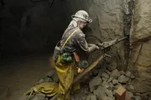 Як зберігати речі, не захаращуючи інтер’єр інтер