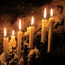Магічні свічки що це годину