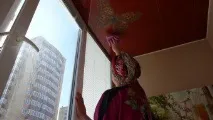 Матові та глянцеві натяжні стелі догляд, ніж мити глянцеві