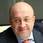 Багато землі, все в Україні землі