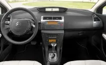 Недоліки та особливості Citroen C4 (Сітроен С4) з пробігом Сітроен