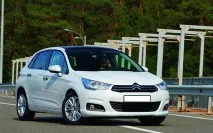Недоліки та особливості Citroen C4 (Сітроен С4) з пробігом Сітроен