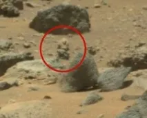 Новини дня Шокуючі фото з Марса підтверджують, що замарсоходом Curiosity стежать інопланетяни марса