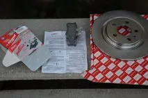 Обслуговуємо та ремонтуємо гальма (задні гальма) ремонтуємо